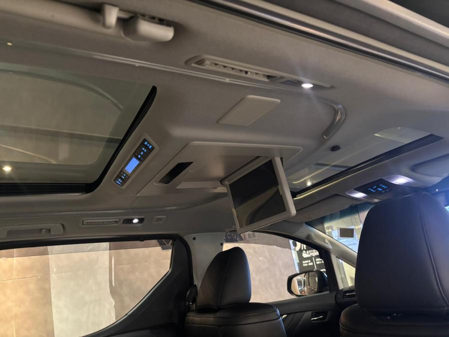 Vellfire 3.5 ZG - Image 7